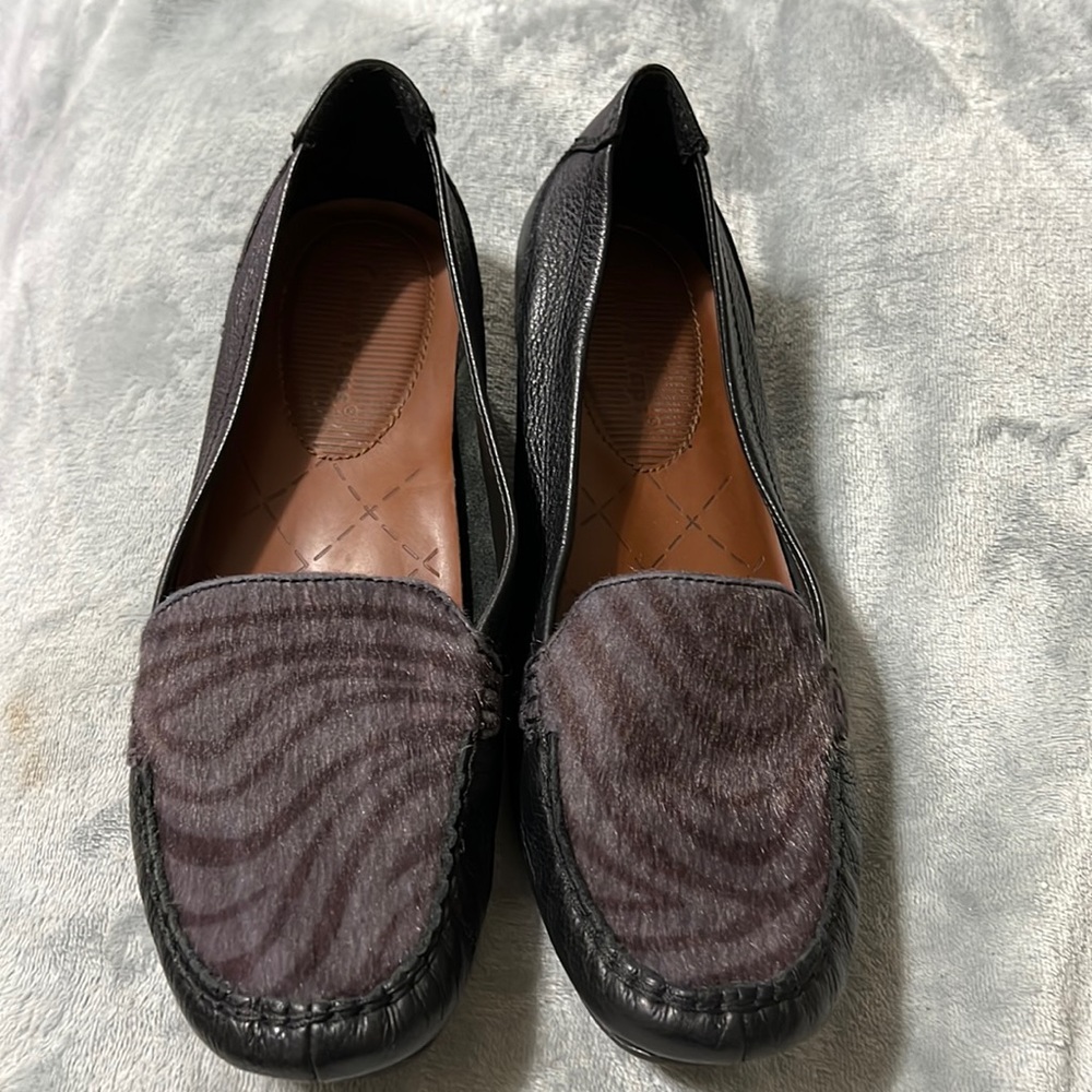 Bare Traps leather loafers